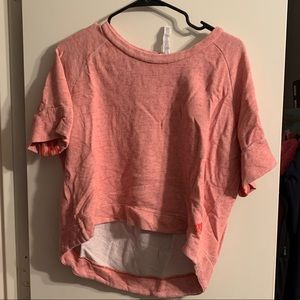 Cropped Addis’s shirt